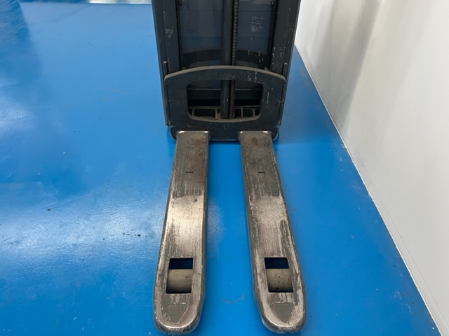 Crown DT3040 Crown DT3040